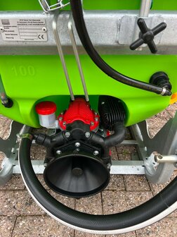 Veldspuit  400L gegalvaniseerd