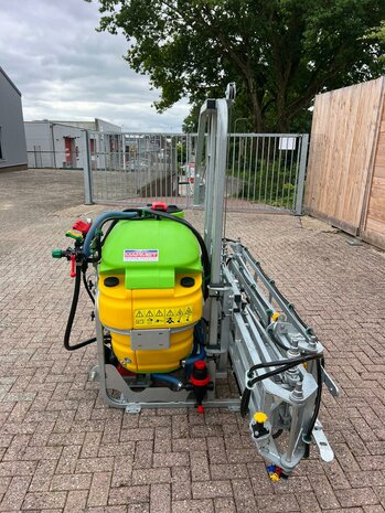 Veldspuit  400L gegalvaniseerd